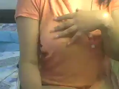 Snapshot of SiaraSiyA chatting on February 9, 2025, 8:11 am SiaraSiyA online show from February 9, 2025, 8:11 am