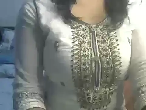 Snapshot of SiaraSiyA chatting on February 23, 2025, 6:01 pm SiaraSiyA online show from February 23, 2025, 6:01 pm