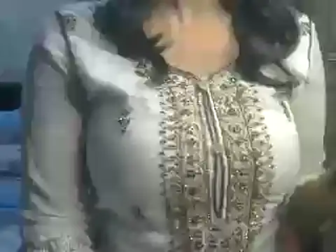 Snapshot of SiaraSiyA chatting on February 28, 2025, 6:52 pm SiaraSiyA online show from February 28, 2025, 6:52 pm