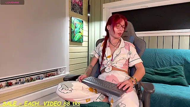 SandyChris online show from February 5, 2026, 4:50 am