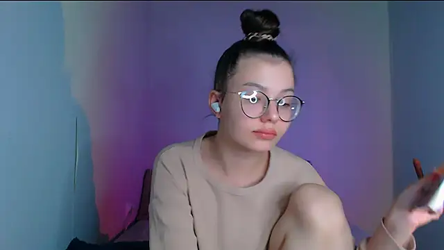 bbycolada online show from November 8, 2025, 10:52 pm