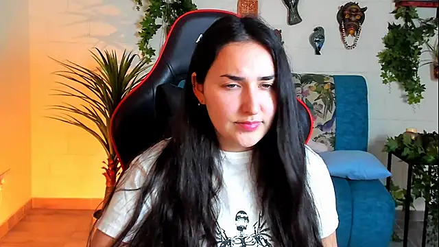 Snapshot of CeceliaJohnson chatting on February 4, 2025, 2:21 pm CeceliaJohnson online show from February 4, 2025, 2:21 pm