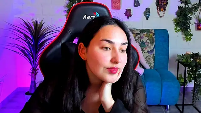 Snapshot of CeceliaJohnson chatting on March 4, 2025, 11:08 am CeceliaJohnson online show from March 4, 2025, 11:08 am