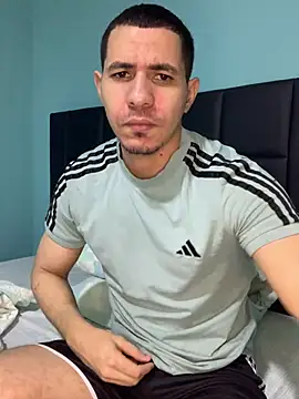 Snapshot of steven_clain chatting on December 28, 2024, 4:30 am steven clain online show from December 28, 2024, 4:30 am