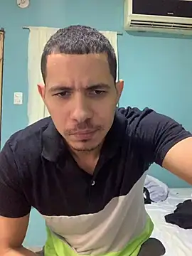 Snapshot of steven_clain chatting on January 10, 2025, 9:13 am steven clain online show from January 10, 2025, 9:13 am