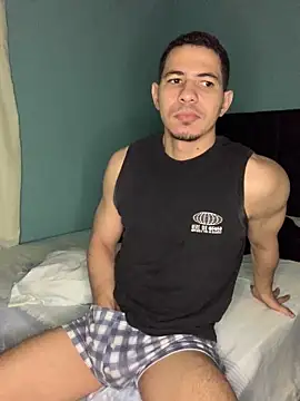 Snapshot of steven_clain chatting on February 18, 2025, 4:26 am steven clain online show from February 18, 2025, 4:26 am