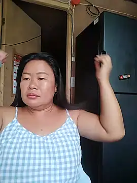 lickmepussy21 online show from June 22, 2026, 11:13 pm