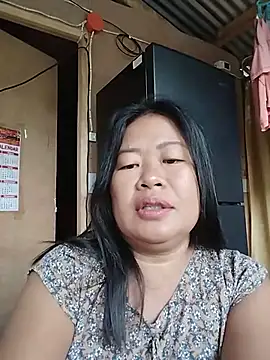 lickmepussy21 online show from June 27, 2026, 9:53 pm