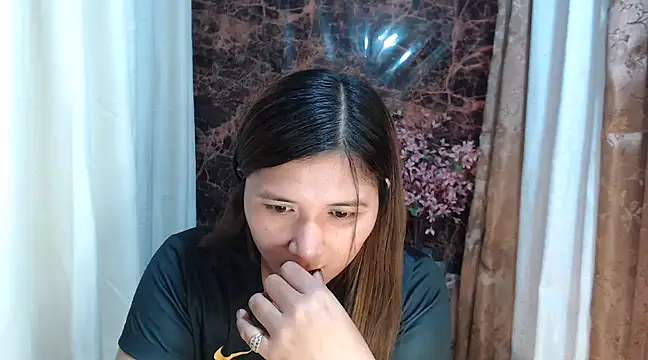 Snapshot of MS_Isabella_Snow92 chatting on March 1, 2025, 1:32 am MS Isabella Snow92 online show from March 1, 2025, 1:32 am