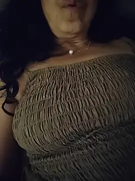 Susannemilf online show from February 13, 2026, 8:21 am