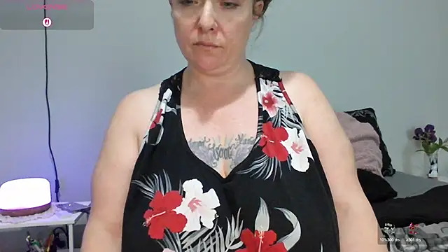 julimonroe online show from February 21, 2026, 2:34 am