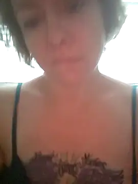 julimonroe online show from April 25, 2026, 12:19 pm