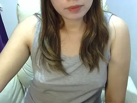 Snapshot of ___zurIII09_ chatting on October 26, 2025, 12:44 pm zurIII09 online show from October 26, 2025, 12:44 pm