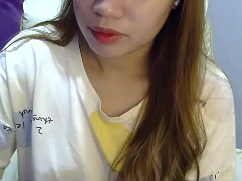    zurIII09  online show from February 23, 2026, 4:59 pm