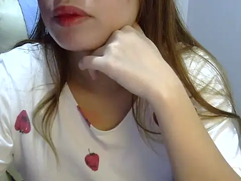 Snapshot of ___zurIII09_ chatting on April 24, 2026, 7:49 pm zurIII09 online show from April 24, 2026, 7:49 pm