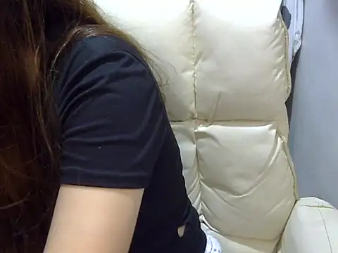 Snapshot of ___zurIII09_ chatting on May 11, 2026, 8:53 am zurIII09 online show from May 11, 2026, 8:53 am