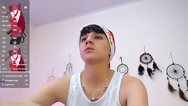 Snapshot of bad_giirl_ chatting on December 10, 2024, 6:49 pm bad giirl online show from December 10, 2024, 6:49 pm