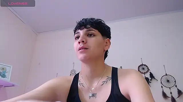 Snapshot of bad_giirl_ chatting on December 14, 2024, 4:42 pm bad giirl online show from December 14, 2024, 4:42 pm