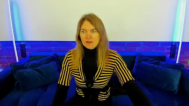 Snapshot of Anabell_xxx chatting on November 8, 2025, 6:35 am Anabell xxx online show from November 8, 2025, 6:35 am