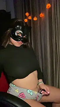 Snapshot of nenalayla chatting on October 15, 2025, 3:12 pm nenalayla online show from October 15, 2025, 3:12 pm