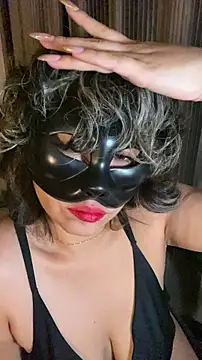 Snapshot of nenalayla chatting on December 17, 2025, 6:14 pm nenalayla online show from December 17, 2025, 6:14 pm