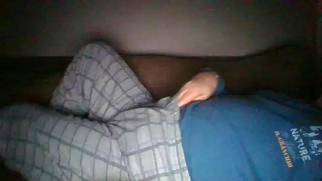 Snapshot of Anderrust chatting on February 16, 2025, 1:14 am Anderrust online show from February 16, 2025, 1:14 am