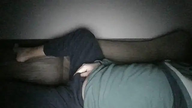 Snapshot of Anderrust chatting on February 25, 2025, 11:22 pm Anderrust online show from February 25, 2025, 11:22 pm