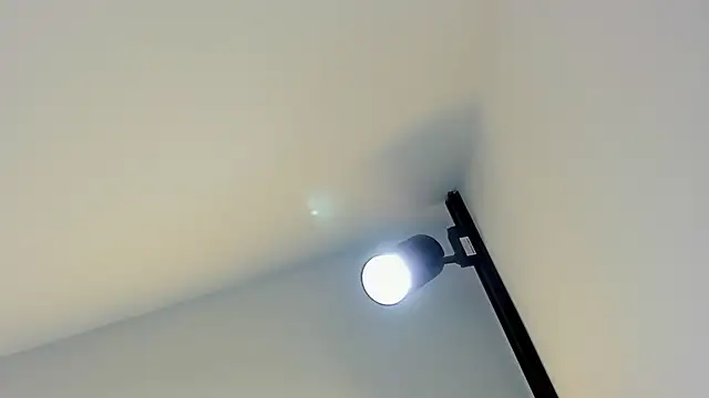 HellenJohansson online show from March 15, 2025, 7:16 pm