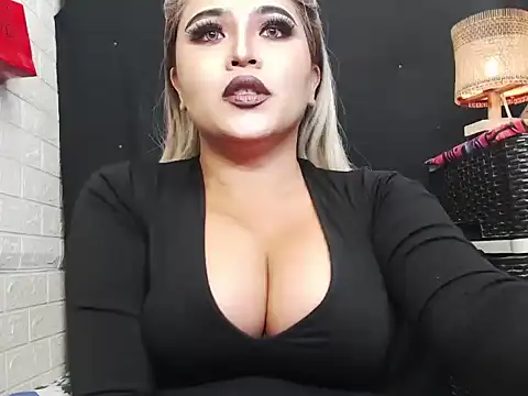 x12inchanaconda online show from December 18, 2025, 11:00 pm