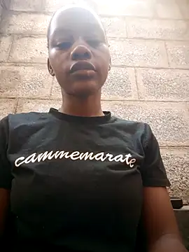 Petite li online show from February 4, 2026, 5:02 am