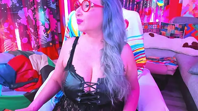 Snapshot of mature_lisa_naughty chatting on March 21, 2025, 1:56 pm mature lisa naughty online show from March 21, 2025, 1:56 pm