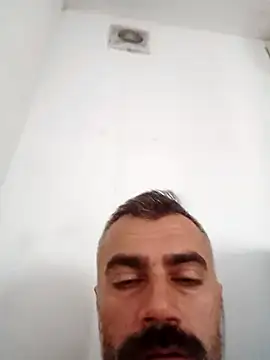 Snapshot of kevgir08 chatting on June 20, 2026, 9:45 am kevgir08 online show from June 20, 2026, 9:45 am