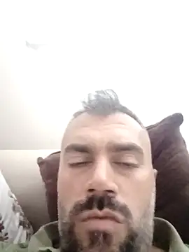 Snapshot of kevgir08 chatting on July 15, 2026, 4:34 pm kevgir08 online show from July 15, 2026, 4:34 pm