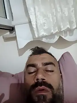 Snapshot of kevgir08 chatting on July 21, 2026, 9:17 pm kevgir08 online show from July 21, 2026, 9:17 pm