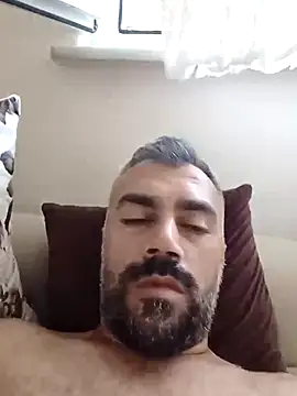 Snapshot of kevgir08 chatting on July 22, 2026, 1:14 pm kevgir08 online show from July 22, 2026, 1:14 pm