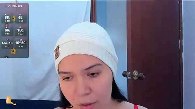 Snapshot of MatchedEyebrow chatting on December 18, 2024, 9:18 pm MatchedEyebrow online show from December 18, 2024, 9:18 pm