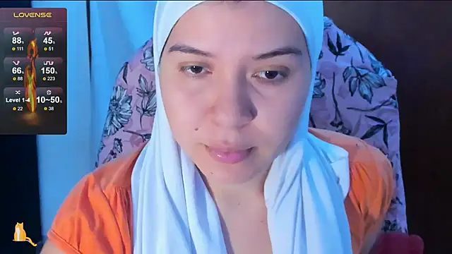 Snapshot of MatchedEyebrow chatting on January 3, 2025, 10:08 pm MatchedEyebrow online show from January 3, 2025, 10:08 pm