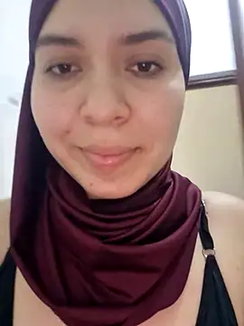 Snapshot of MatchedEyebrow chatting on March 1, 2025, 8:53 pm MatchedEyebrow online show from March 1, 2025, 8:53 pm