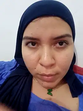 Snapshot of MatchedEyebrow chatting on March 22, 2025, 8:59 pm MatchedEyebrow online show from March 22, 2025, 8:59 pm