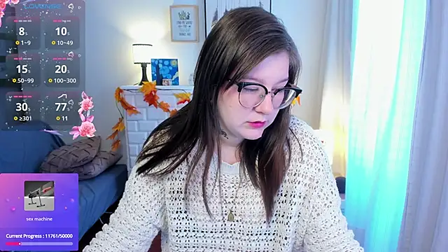 Snapshot of HunnyyLove chatting on January 22, 2025, 4:12 pm HunnyyLove online show from January 22, 2025, 4:12 pm