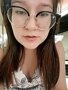 Snapshot of HunnyyLove chatting on January 25, 2025, 3:30 pm HunnyyLove online show from January 25, 2025, 3:30 pm