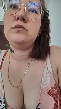 Snapshot of HunnyyLove chatting on November 27, 2025, 3:14 pm HunnyyLove online show from November 27, 2025, 3:14 pm