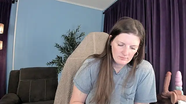 Kelly Carolina online show from April 28, 2026, 11:26 am