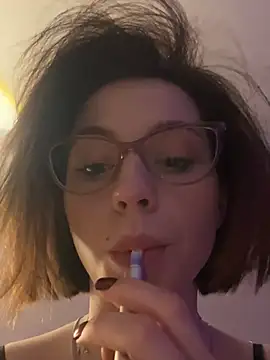 Camilla Railian online show from January 5, 2025, 7:28 pm