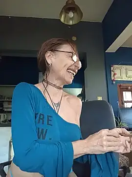 FrozenWaffle online show from July 16, 2026, 5:41 pm