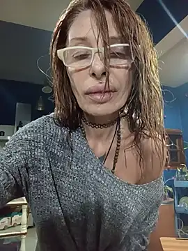 FrozenWaffle online show from July 24, 2026, 10:30 pm