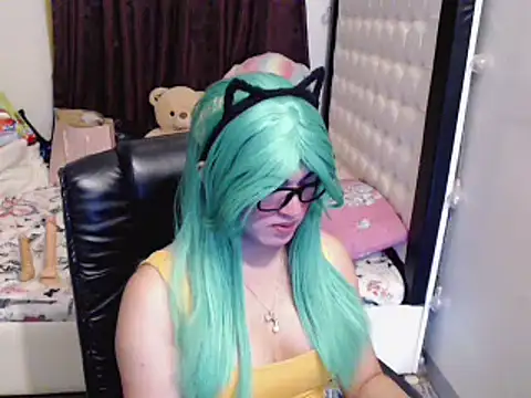 Snapshot of Goddess_Sarah chatting on February 18, 2025, 2:16 pm Goddess Sarah online show from February 18, 2025, 2:16 pm