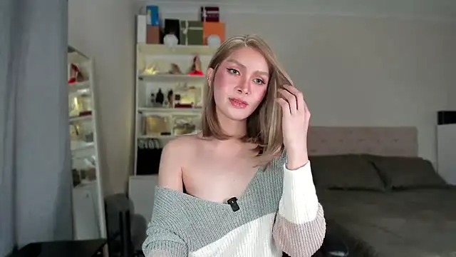 JohannaRodriguez69 online show from September 11, 2025, 2:11 am