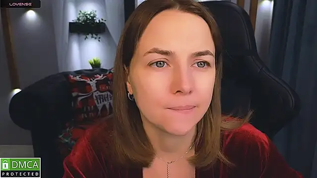 Snapshot of Mira_Mermayd chatting on December 18, 2024, 8:09 am Mira Mermayd online show from December 18, 2024, 8:09 am