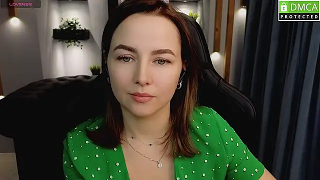 Snapshot of Mira_Mermayd chatting on January 29, 2025, 4:26 am Mira Mermayd online show from January 29, 2025, 4:26 am